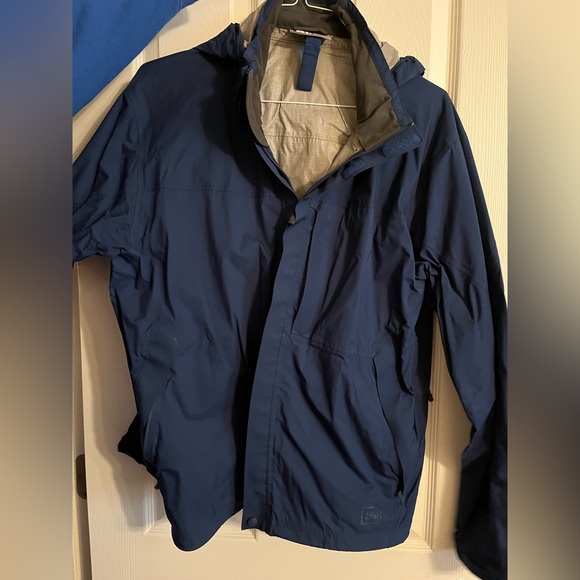 REI Jackets & Coats Rei Raincoat Size Xl Poshmark